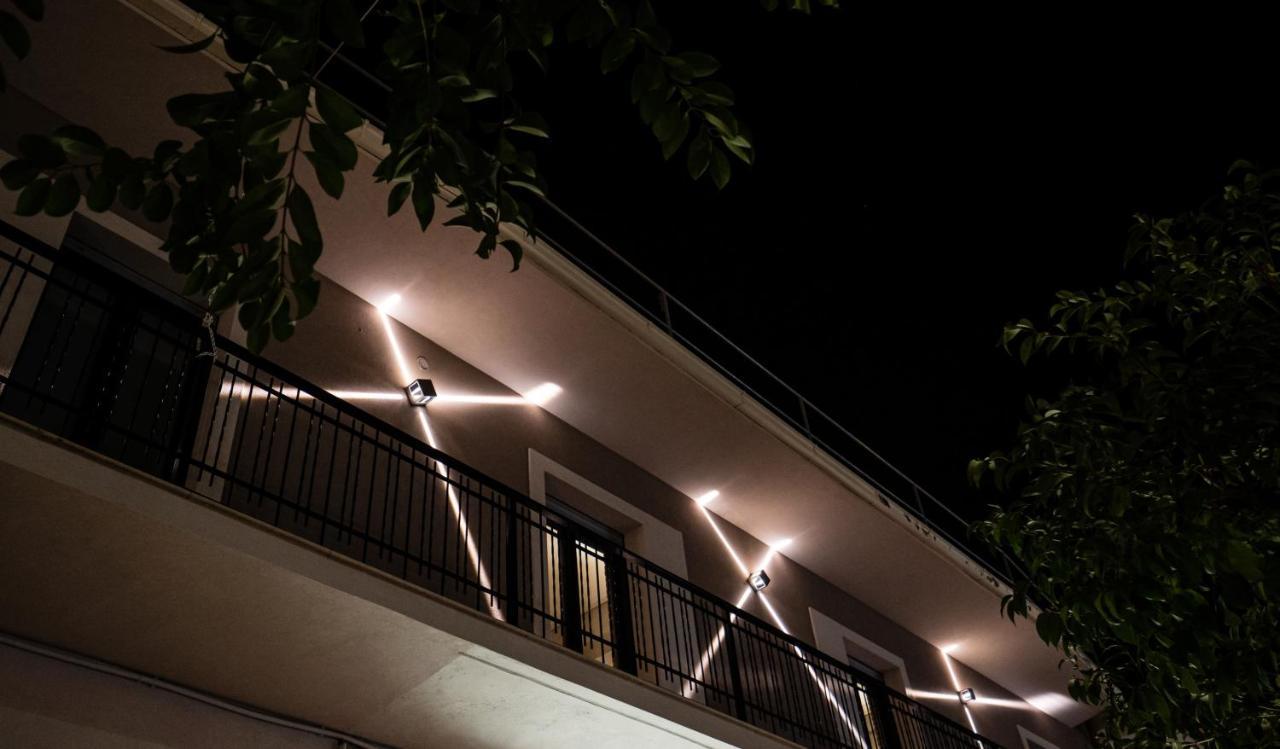 Spazio Corrado คอริเลียโน กาลาโบร ภายนอก รูปภาพ